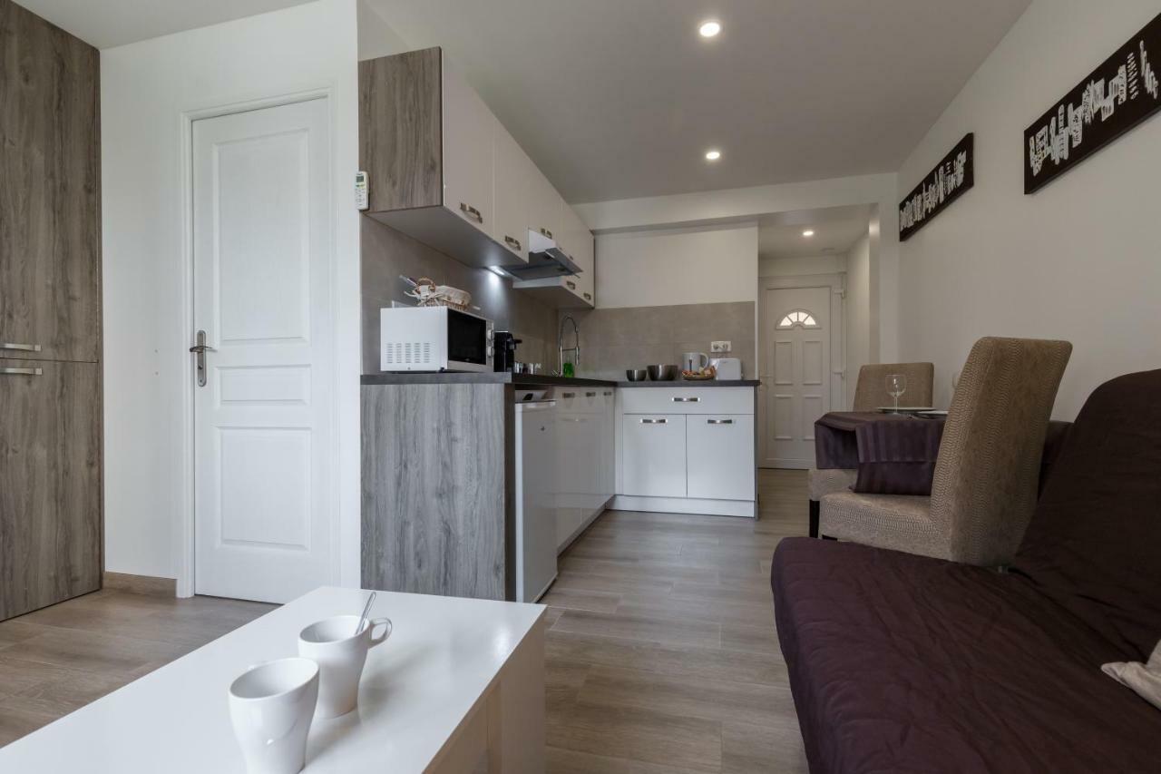 Sleep In Antibes City Center Apartment Bagian luar foto