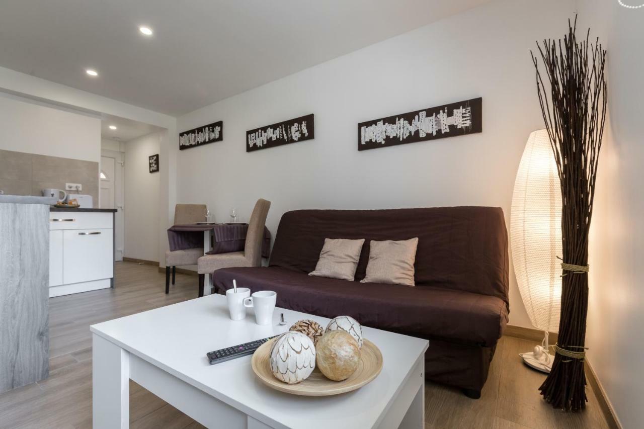 Sleep In Antibes City Center Apartment Bagian luar foto