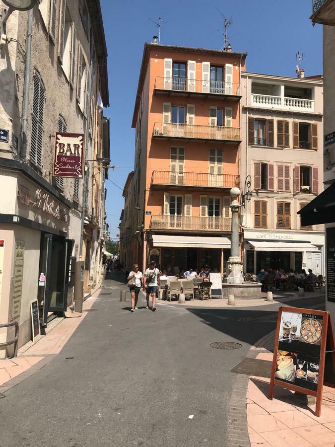 Sleep In Antibes City Center Apartment Bagian luar foto